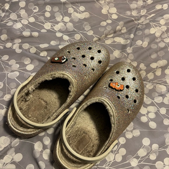 Gold sparkle, crocs, winter crocs - Picture 2 of 4